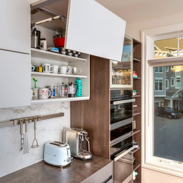 Mysterious and efficient kitchen in Sleepy Hollow, NY (2019)