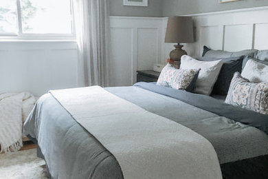 Bedroom - coastal bedroom idea in Toronto