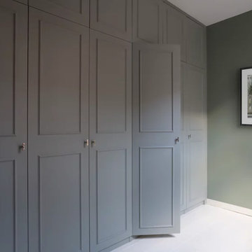 Built in bedroom wardrobes, family home in The Hague