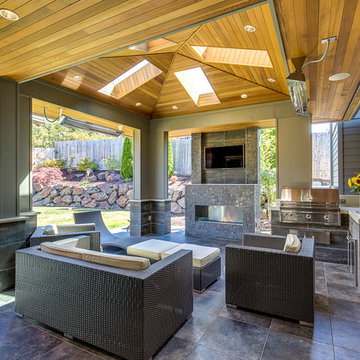 Bellevue Outdoor Living Room