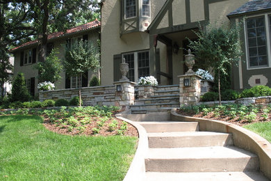 This is an example of a traditional landscaping in Minneapolis.