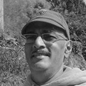 Vijay Handes foto