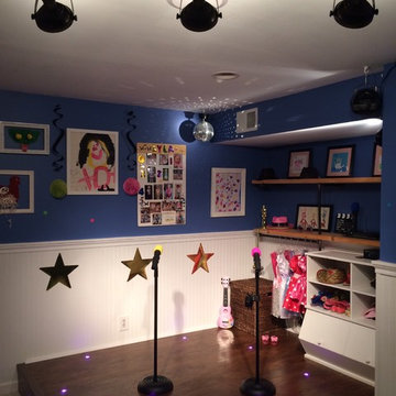 Playroom Stage!