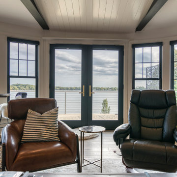 Cavanaugh Lake Residence