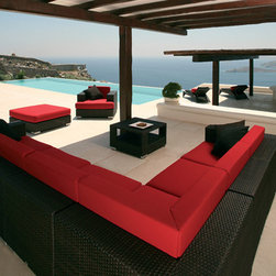 Barlow Tyrie - Outdoor Lounges