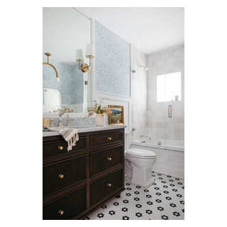 Wilmette Bathroom and Laundry Room - Traditional - Bathroom - Chicago ...