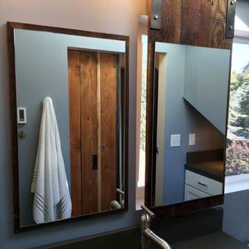Mt. Baker Bathroom