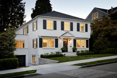 Elegant exterior home photo in Seattle