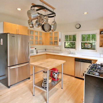 1215 NE THOMPSON ST, PORTLAND OR