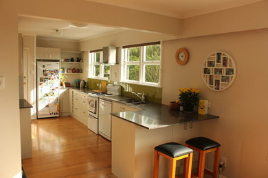 Inspiration for a kitchen in Wellington.