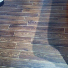 Living room/kitchen/hallway