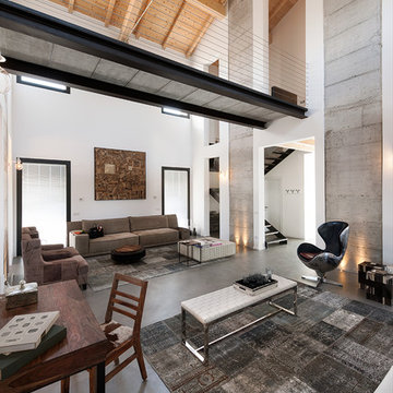 Soggiorno doppia altezza