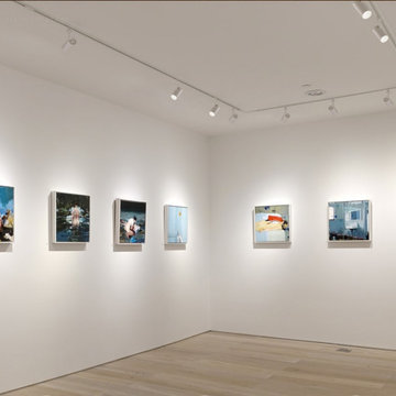 Focus on the spotlight moment - a must-have lighting fixture for exhibitions!