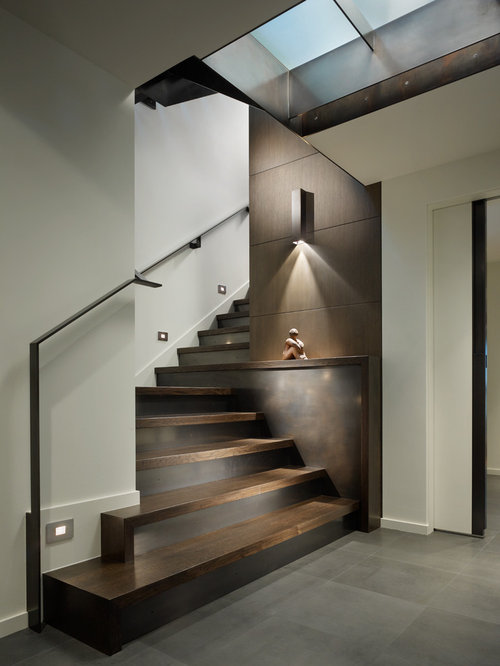 Contemporary Staircase SaveEmail