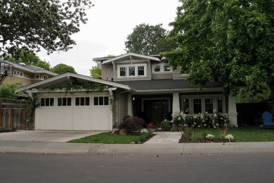 Example of a classic exterior home design in San Francisco