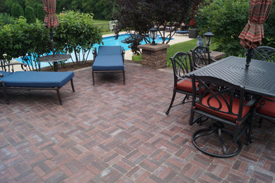 Inspiration for a patio remodel in Chicago