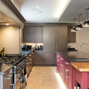 Classic Shaker Handmade Kitchen - Sawbridgeworth