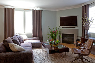 Trendy living room photo in Los Angeles