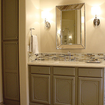 Glamour Girl Master Bathroom