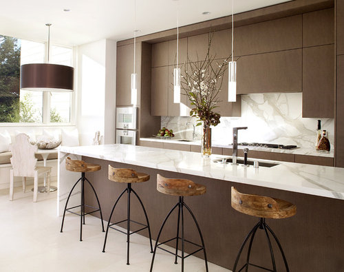 Poll Bar Stools Backs Or No, How Much Space Should Be Between Bar Stools And Counters
