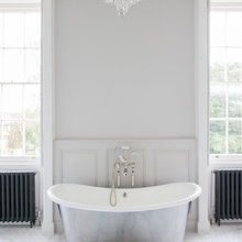designer master bathroomm