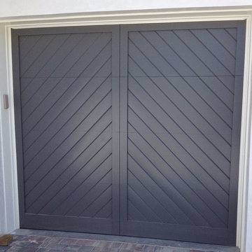 Diagonal Lines - Solid (No Glass)
