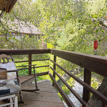treehouses