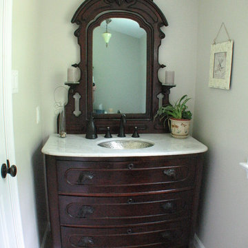 Salt Box Colonial Addition & Renovation - Newtown Square, PA