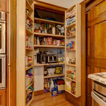 Pinecrest Kitchen & Sunroom