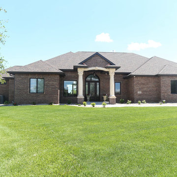 Burleigh Circle Residence
