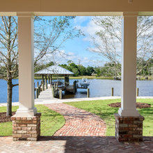 Outdoor patio/Walkways/Fire pit