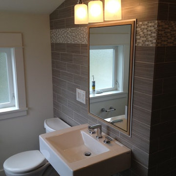 Meadowbrook bathroom