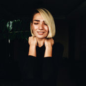 Anna Glukhova's photo
