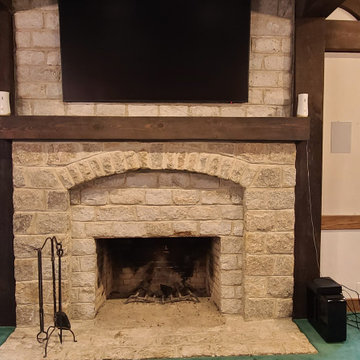 Virginia Upper Brandon Plantation Hunting Lodges - Fireplace TV, Music System