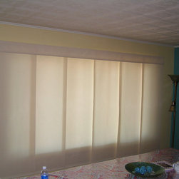 Gliding panels - Roller Shades