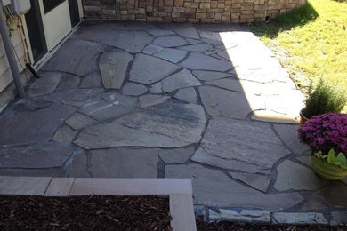 Inspiration for a craftsman patio remodel in Raleigh