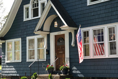 Exterior home idea in New York