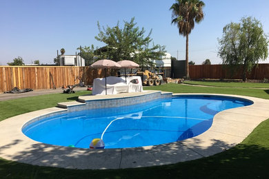 Inspiration for a timeless pool remodel in Sacramento