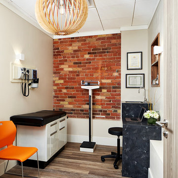 CHRONIC PAIN CENTRE