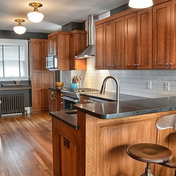 Traditional Rustic Kitchen Design Lakewood