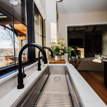 The Modern Rustic Residence