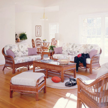 Bermuda Seating in Pecan