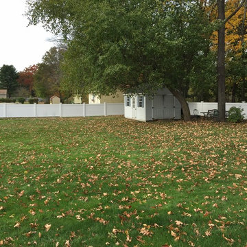 Newington| 4' Premium PVC Yard Enclosure