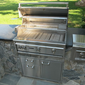 Annapolis Outdoor Kitchen and Patio