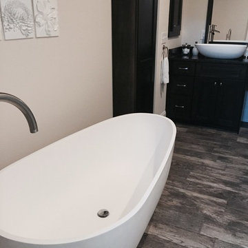 ADM Bathroom Oval Freestanding Bathtub, White, 66.9" - SW-105S (67 x 34)