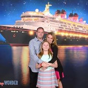Julie Lowe's photo