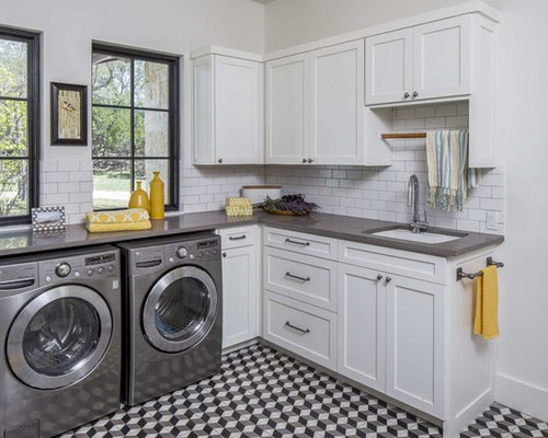 Best L-Shaped Laundry Room Design Ideas & Remodel Pictures ...