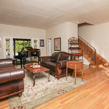 $1,025,000 2032 N ALVARADO Road Phoenix, AZ 85004