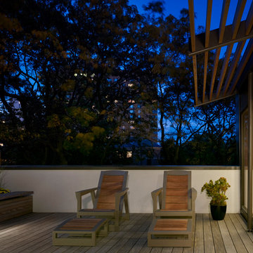 Lake Shore Drive Residence