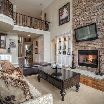 Grand Estates at Northlake Hills Model Home